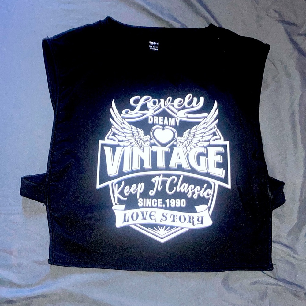 Vintage crop top